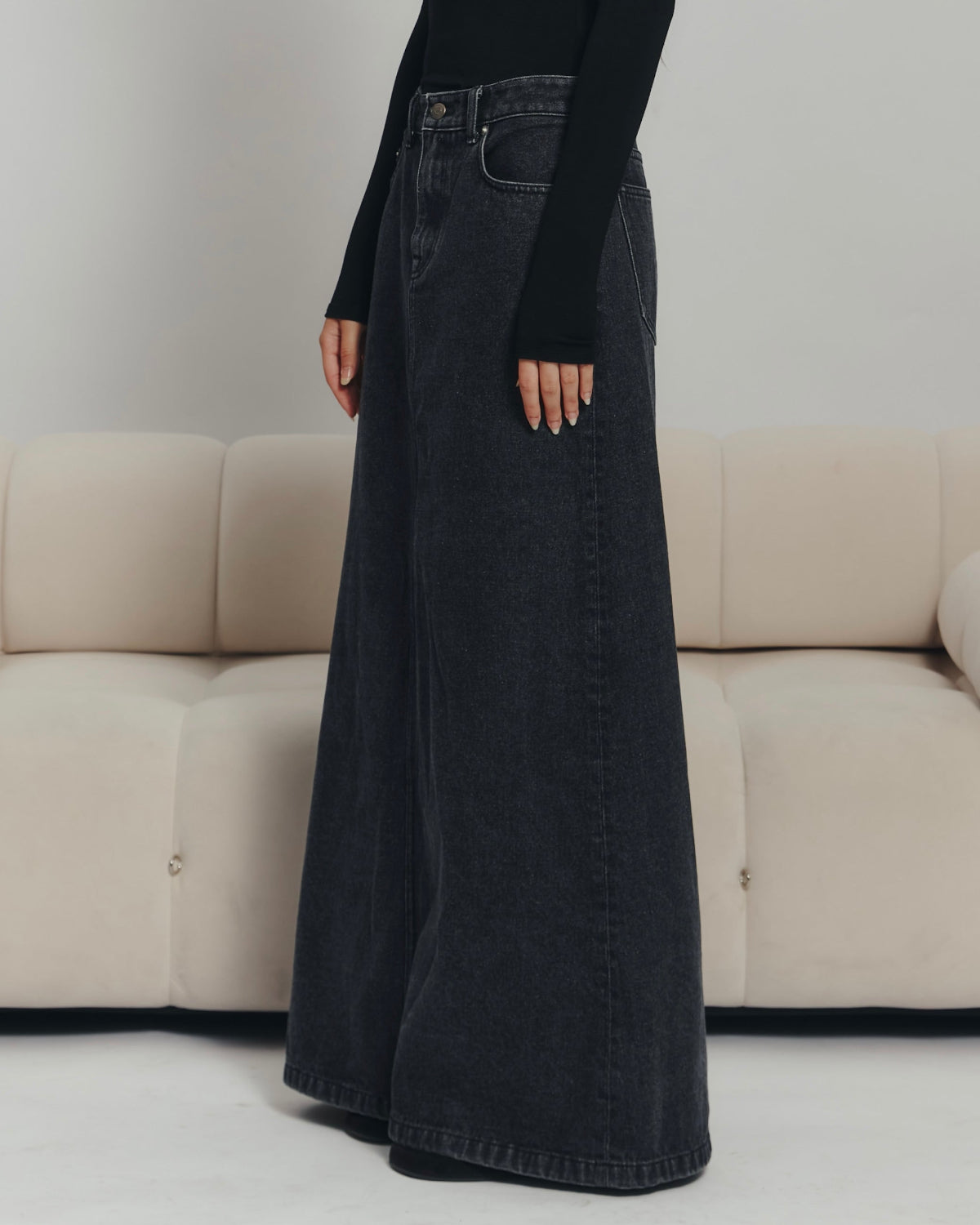 AIMER - 90s Maxi Skirt Denim in Charcoal Grey