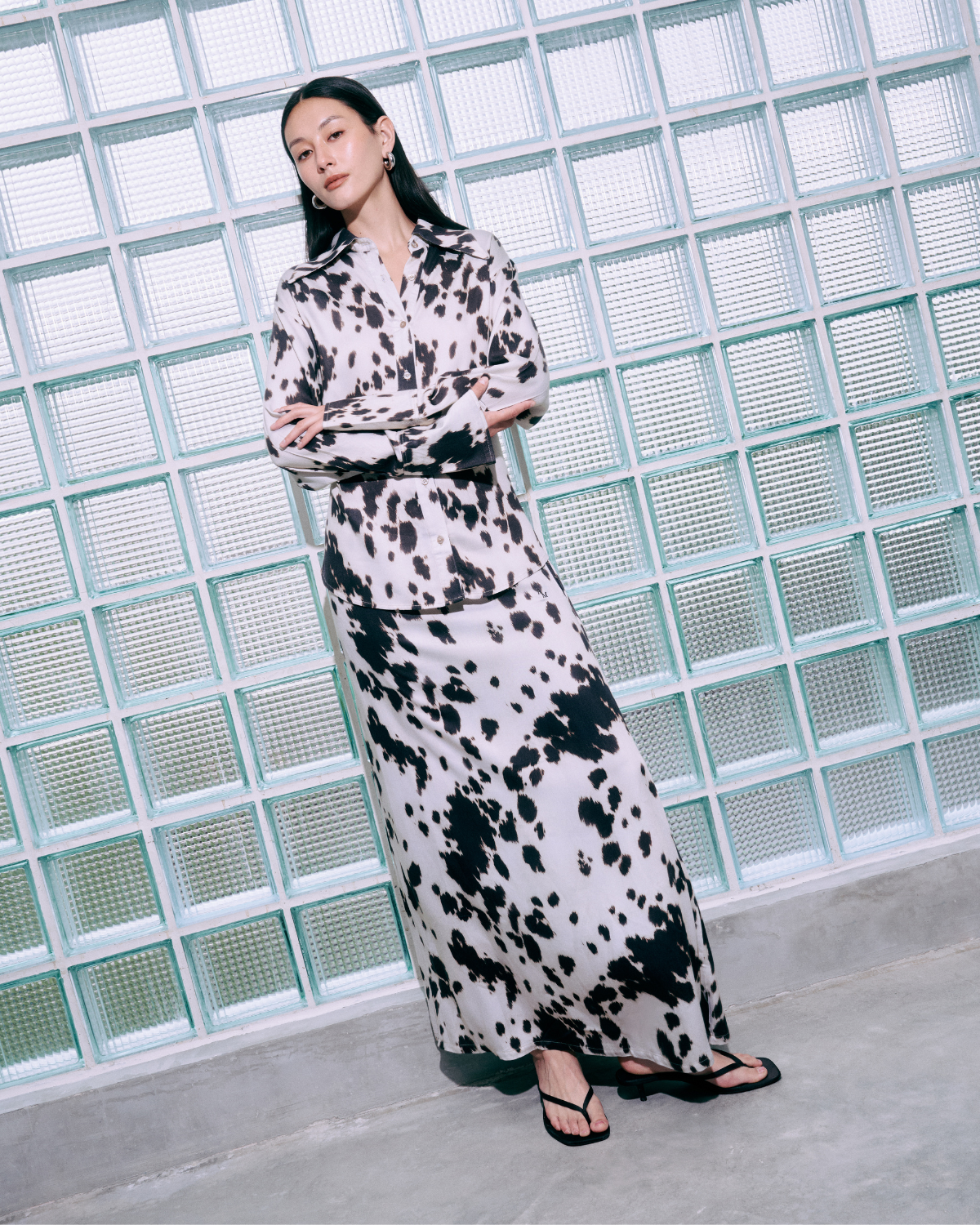 Jungle Urbaine - Elastic Maxi Skirt in Cowhide Print