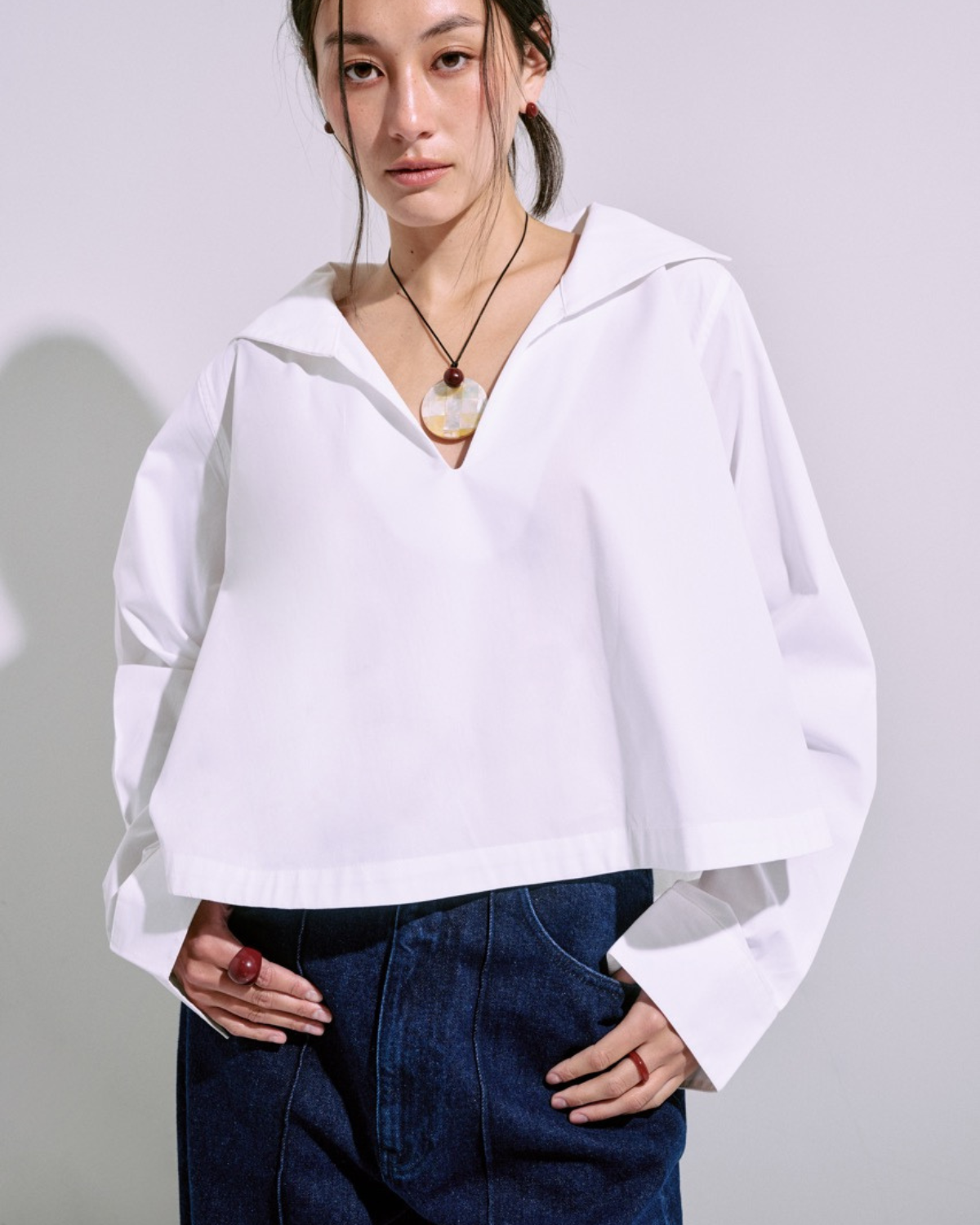 Jungle Urbaine - Sailor Pleated Crop Shirt in White