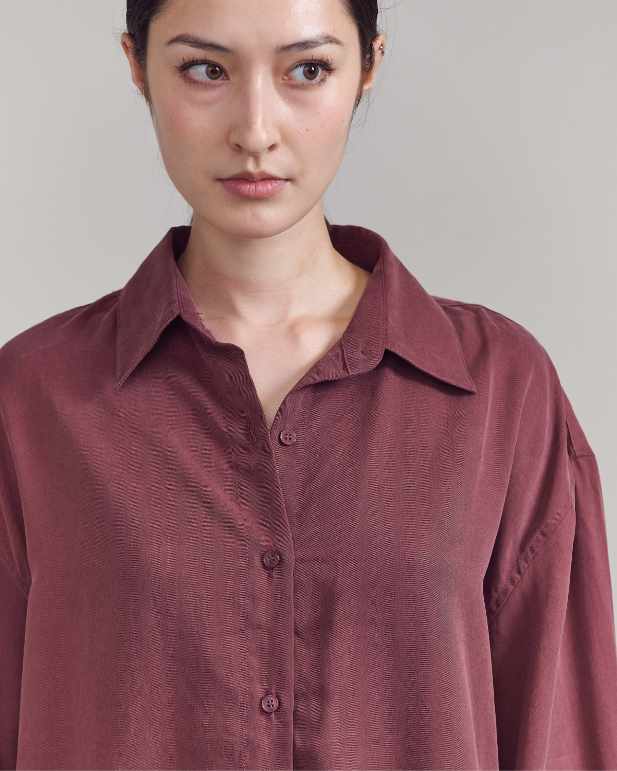 SS25 Lin et Lumière - Essential Oversized Shirt in Bordeaux Red Tencel