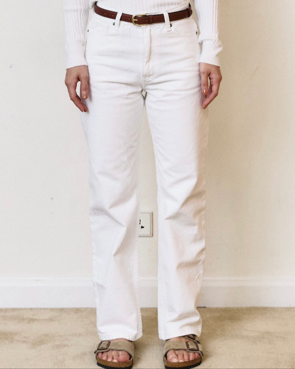 AIMER - Straight Fit Jeans in White