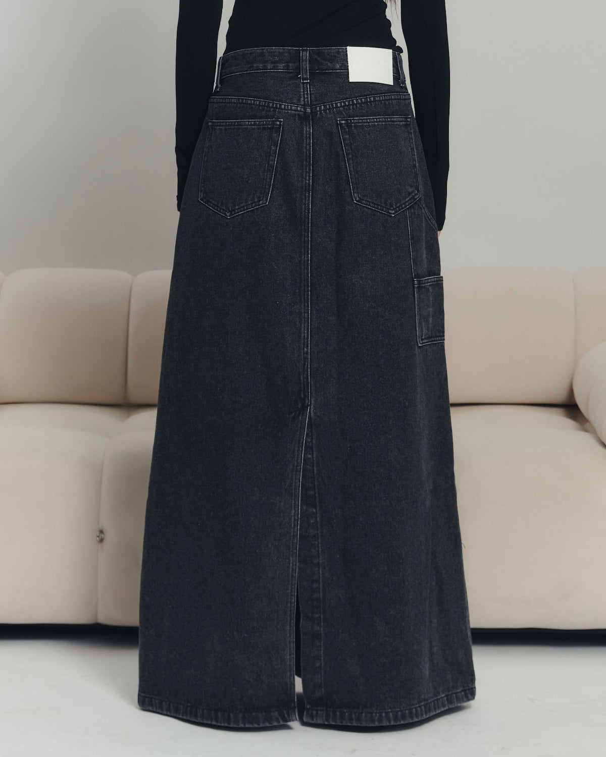 AIMER - 90s Maxi Skirt Denim in Charcoal Grey
