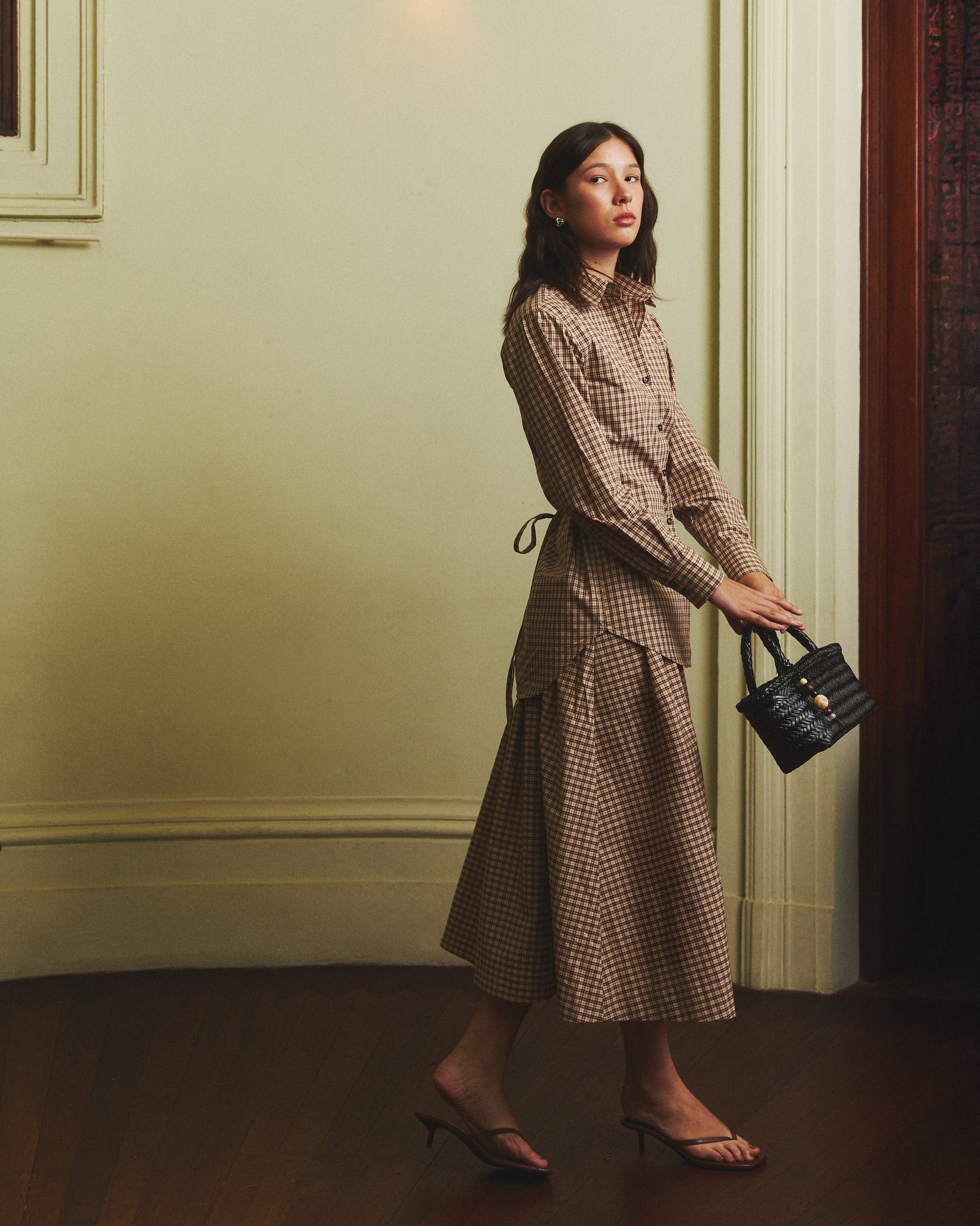 Returns to Nature - Midi A Skirt With Pockets in Beige Gingham