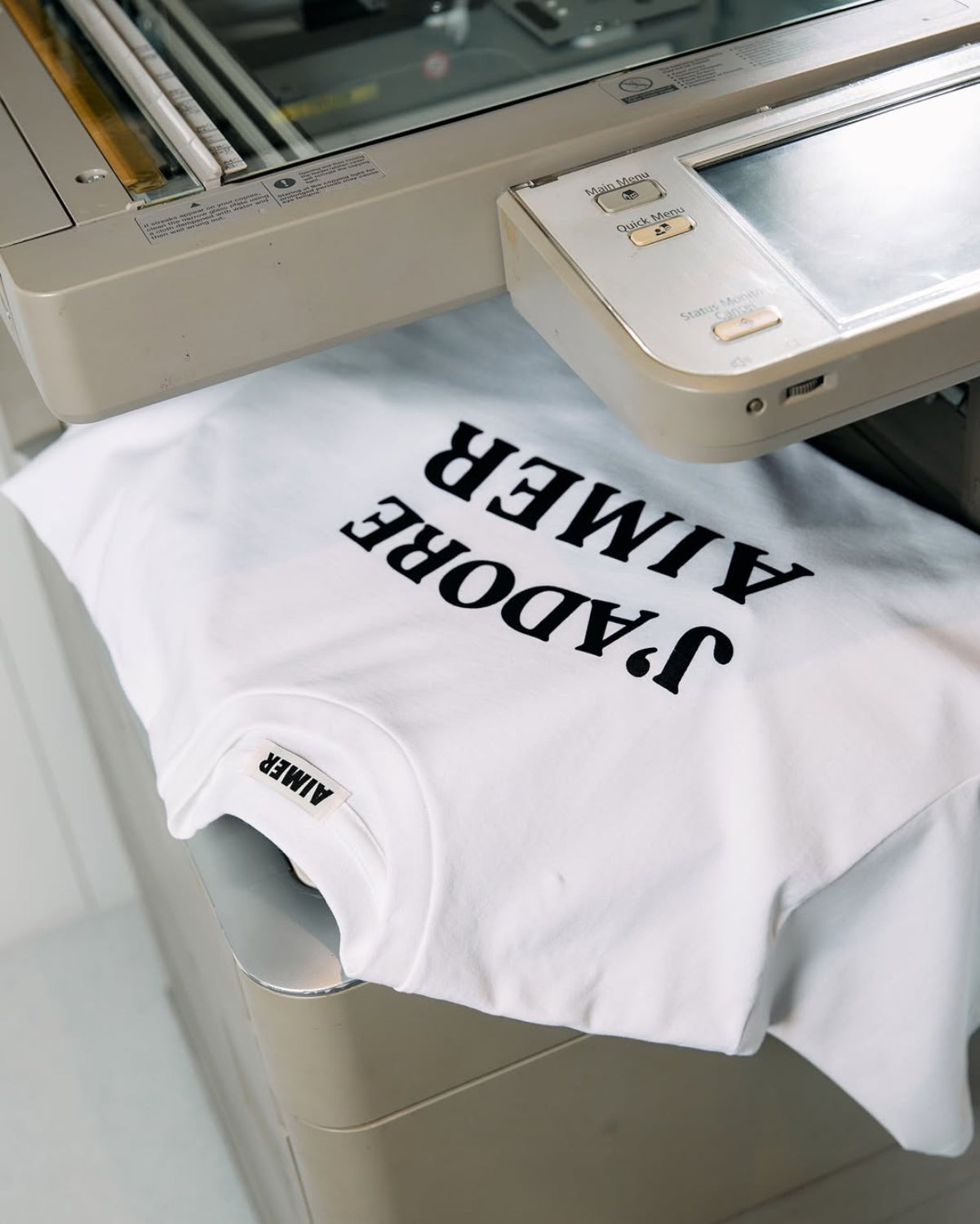 AIMER - Graphic Oversized T-Shirt in J'adore White