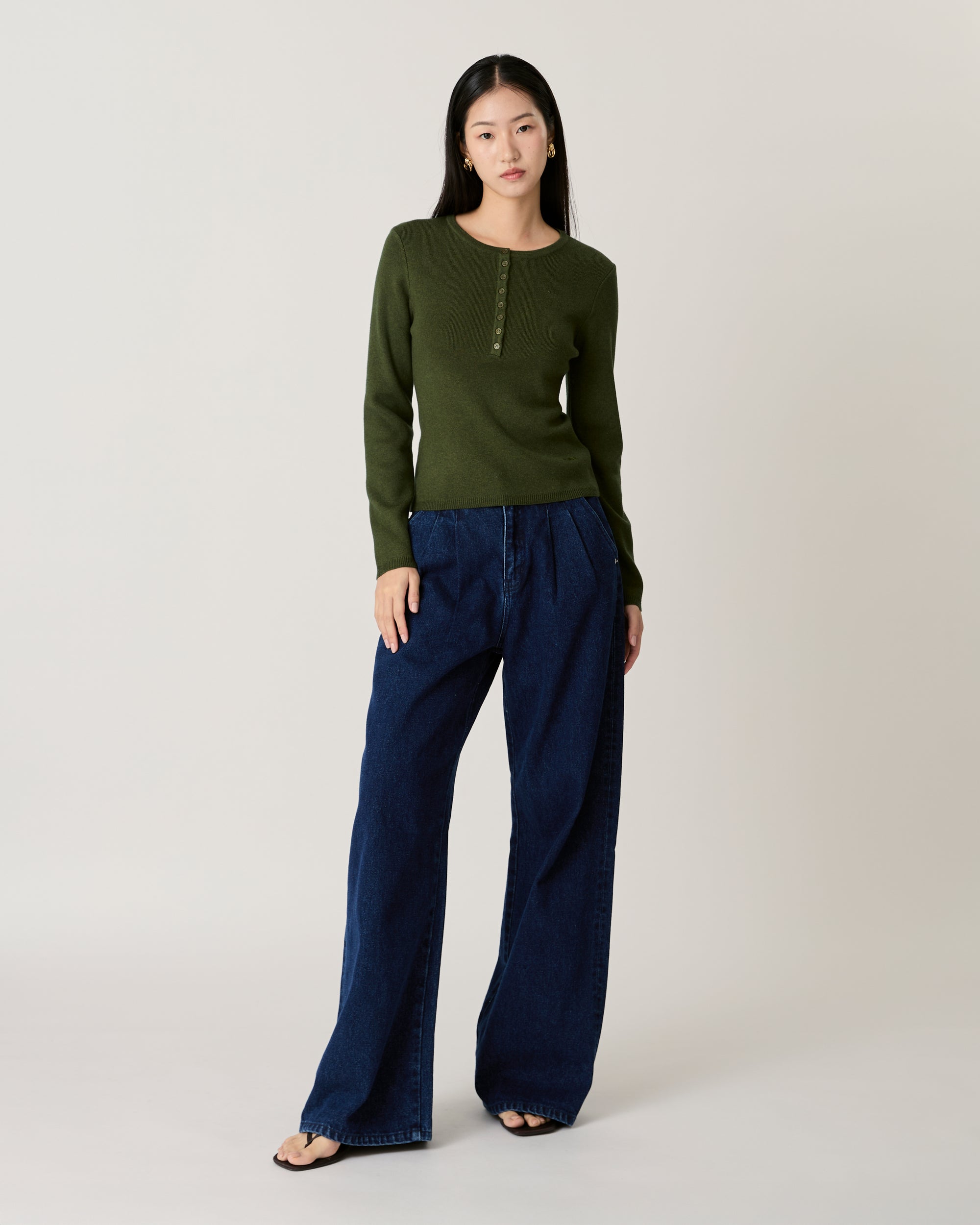 Knit Programme - Knitted Sweater With Buttons in Olive