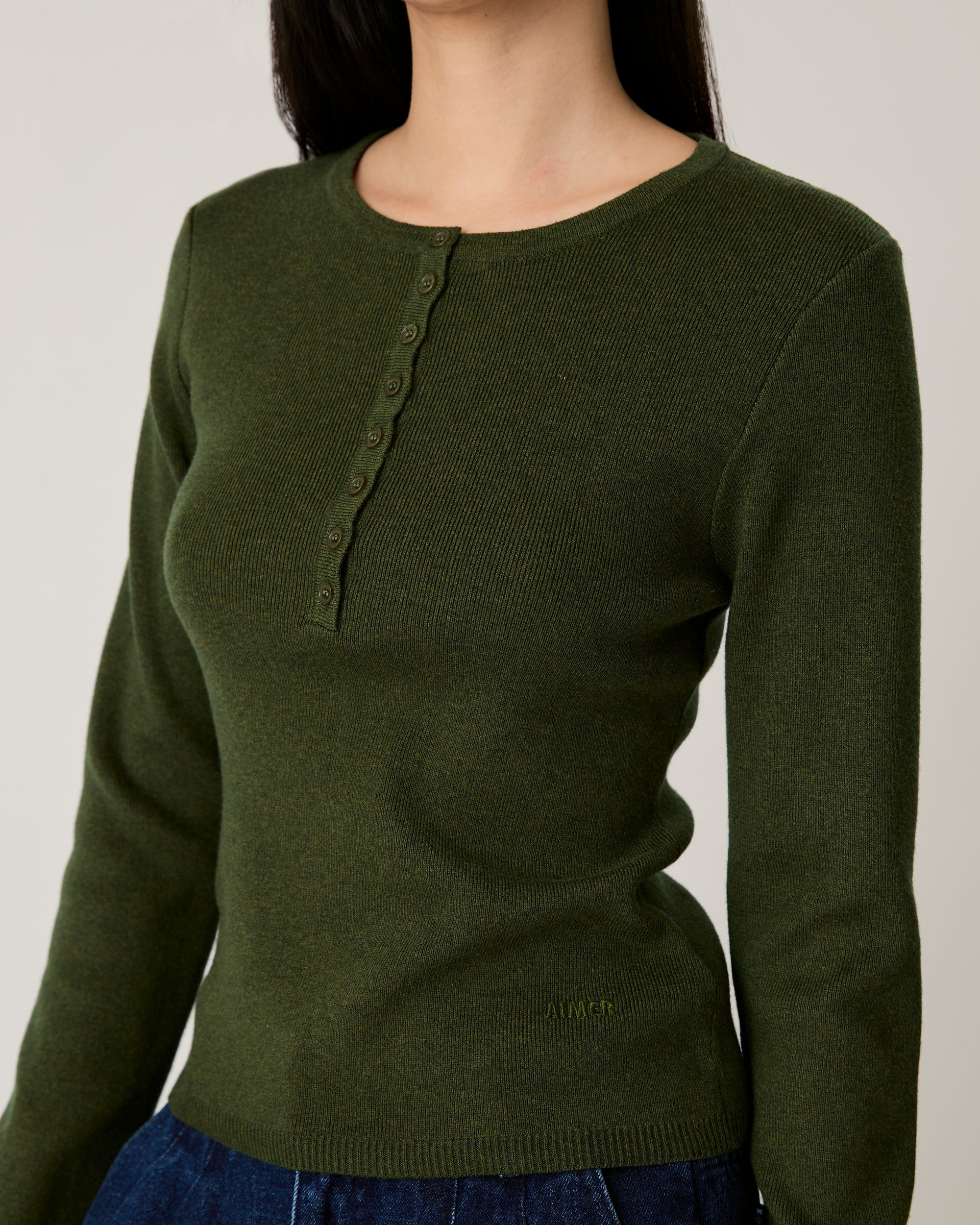 Knit Programme - Knitted Sweater With Buttons in Olive