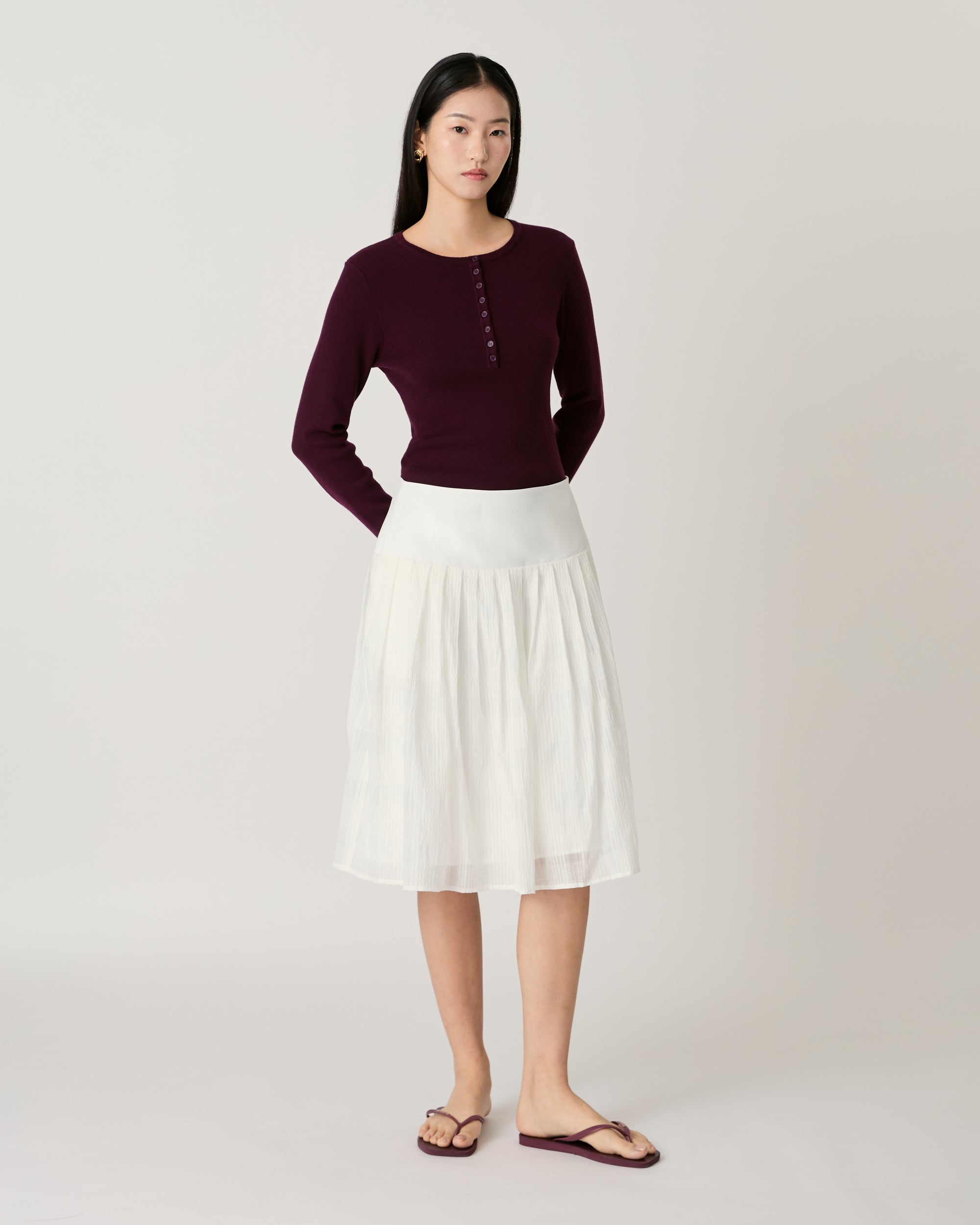 Returns to Nature - Pleated Midi Skirt in Plaid White