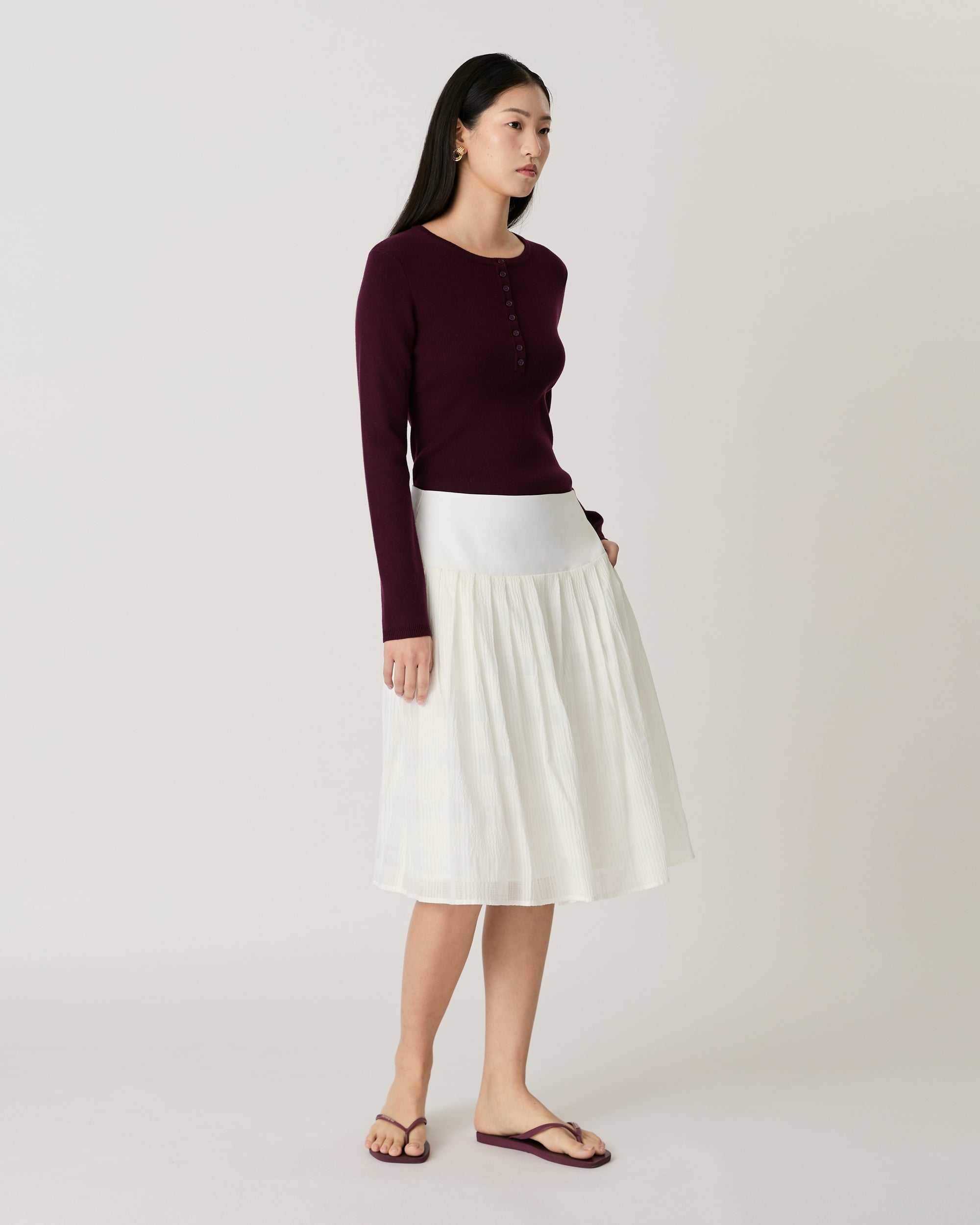 Returns to Nature - Pleated Midi Skirt in Plaid White