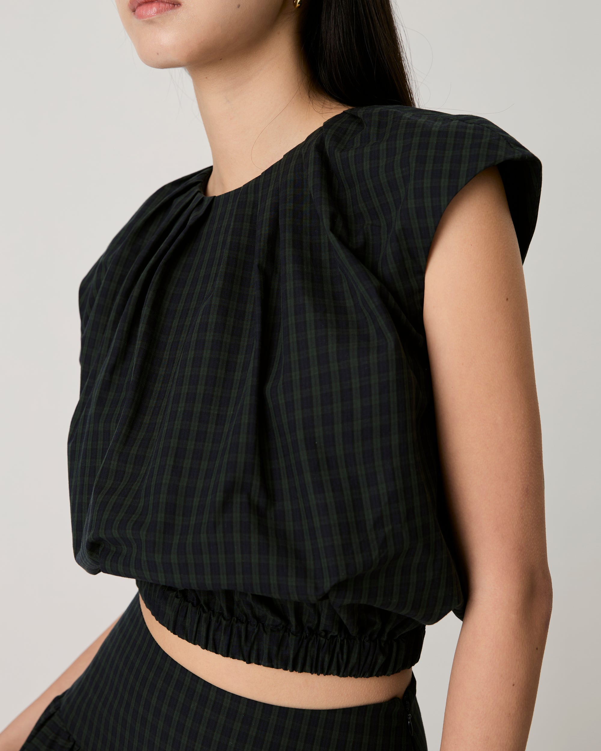 Returns to Nature - Balloon Blouse in Navy Gingham