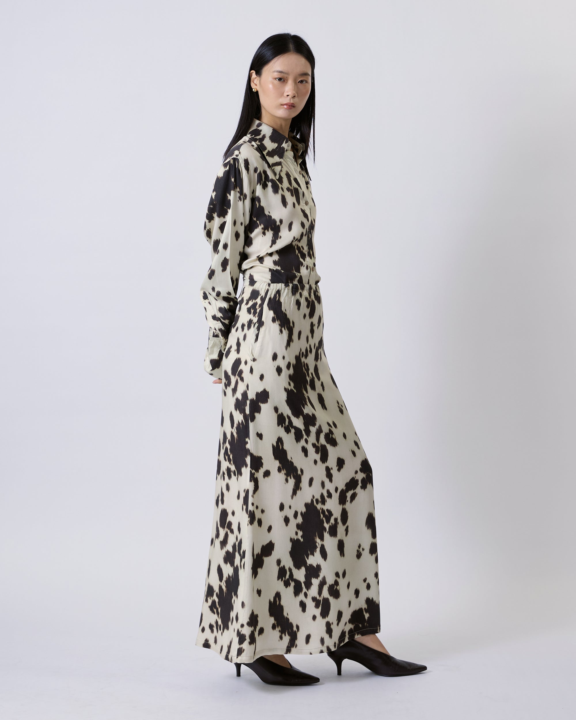 Jungle Urbaine - Elastic Maxi Skirt in Cowhide Print