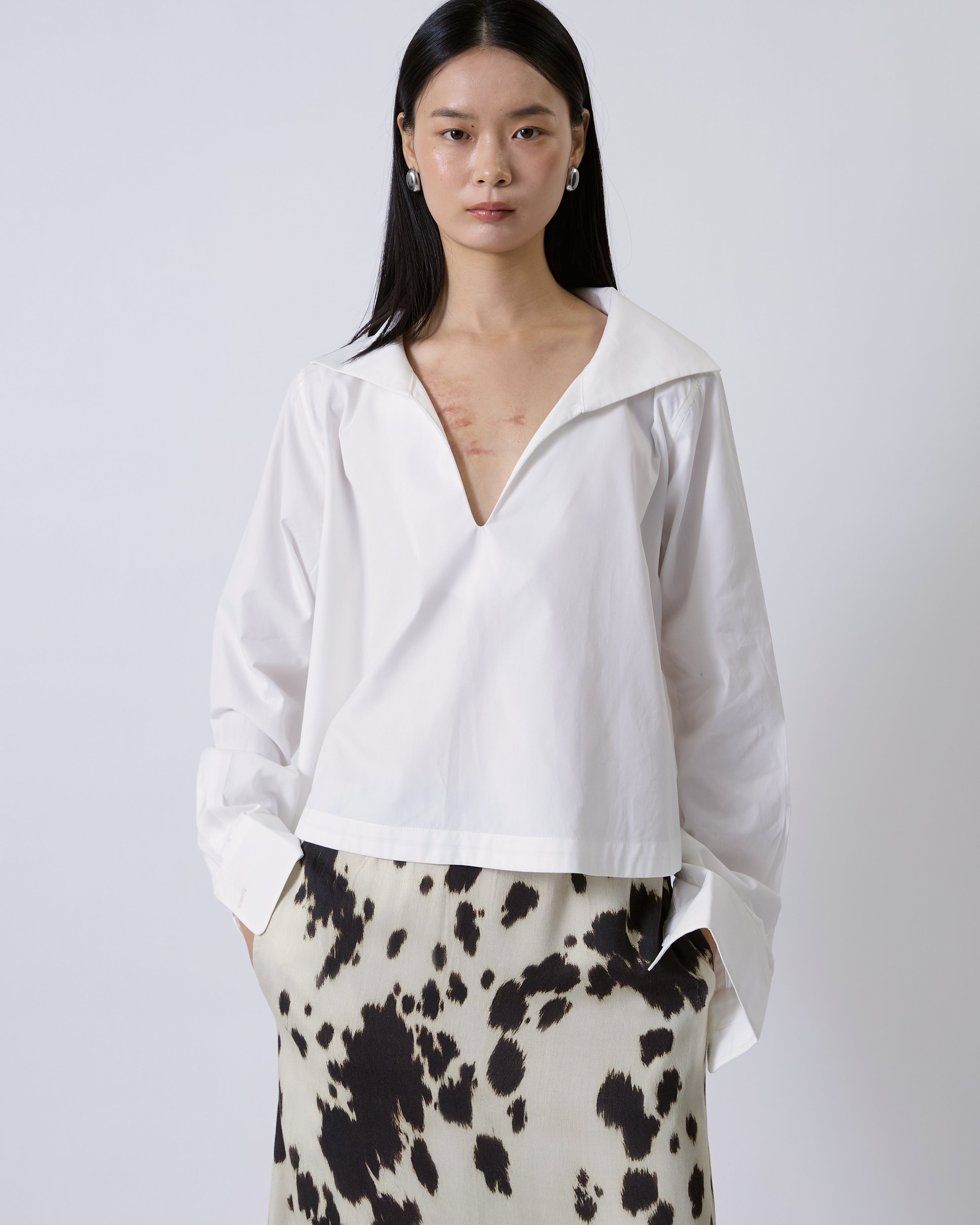 Jungle Urbaine - Sailor Pleated Crop Shirt in White