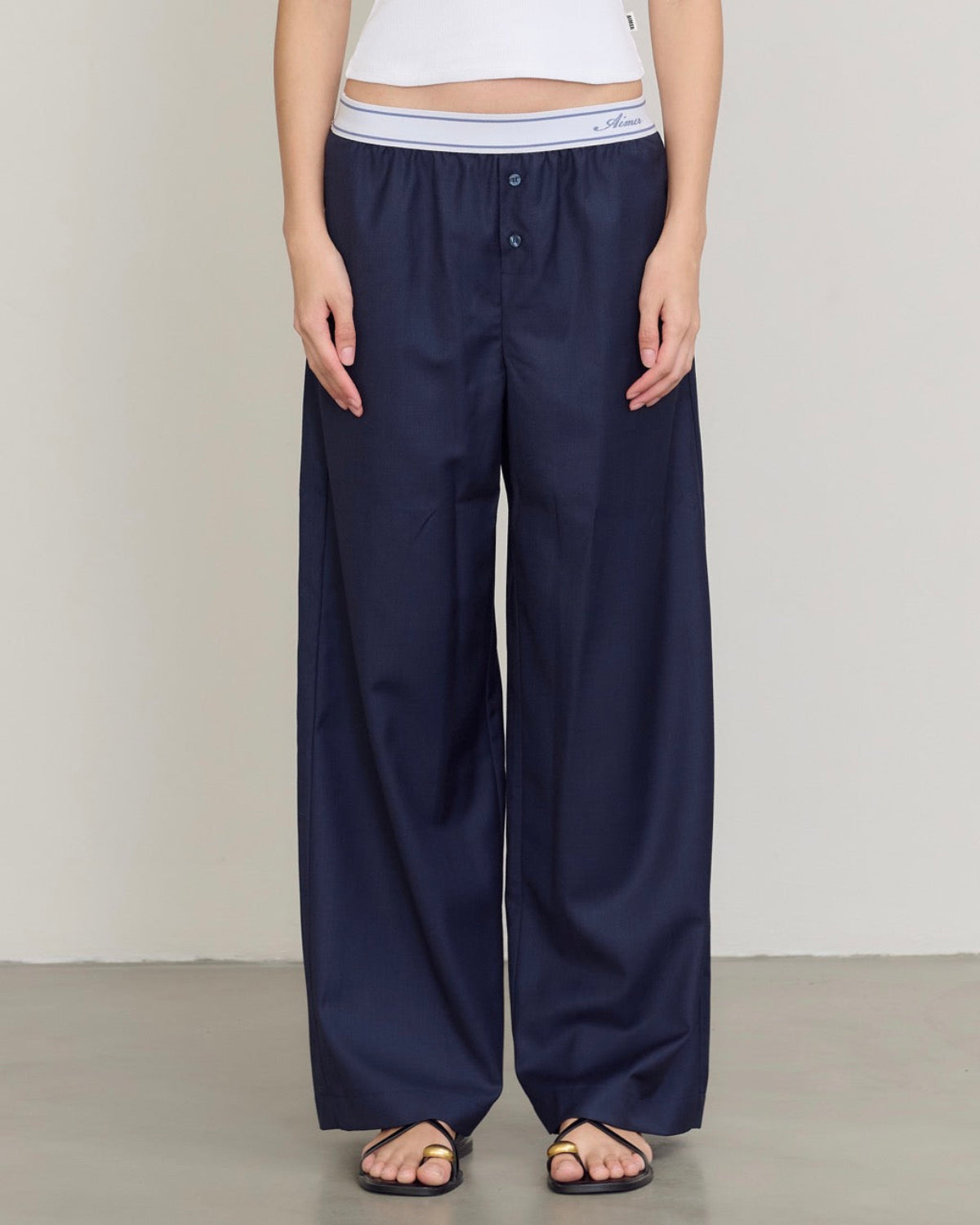 Le Hotelier - Elastic Wool Trousers in Navy