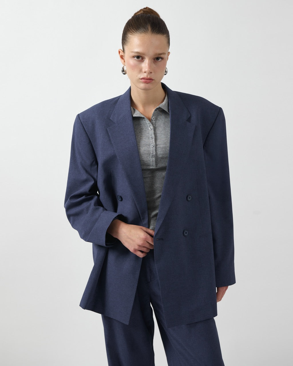 AIMER Core Essential - Double Breasted Blazer in Navy
