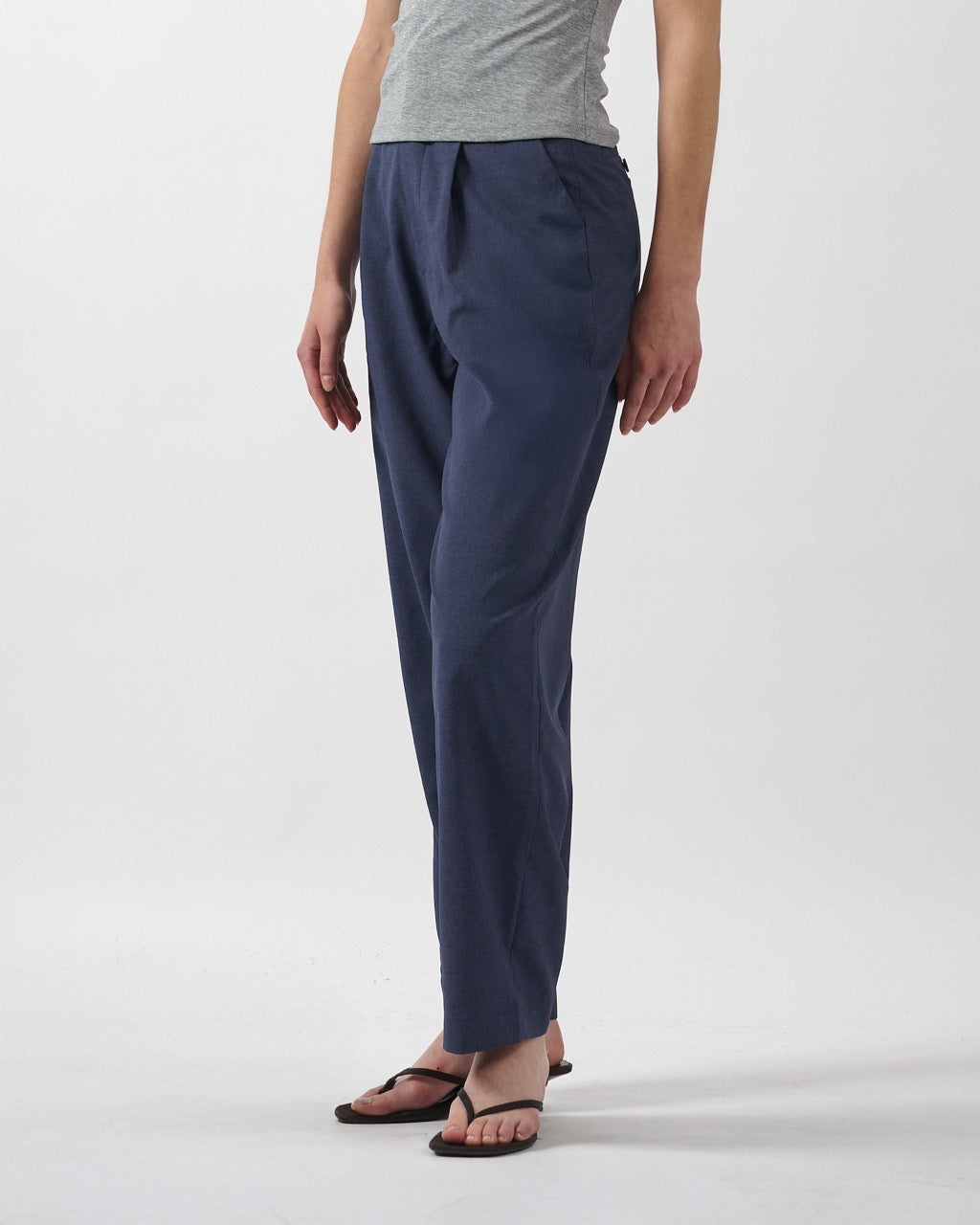 AIMER Core Essential - Straight Fit Trousers in Navy