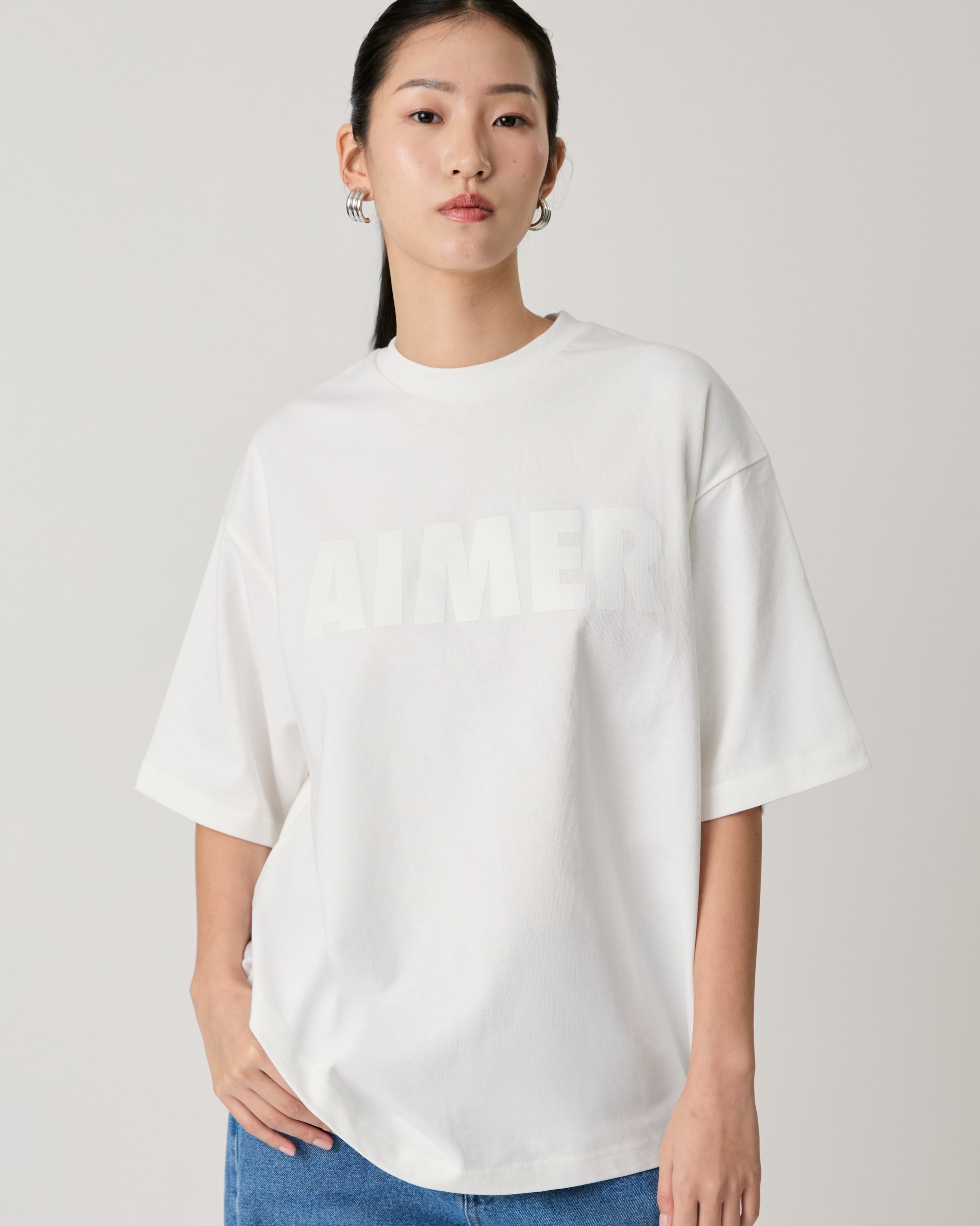 AIMER - Logo T-Shirt Tone on Tone in White