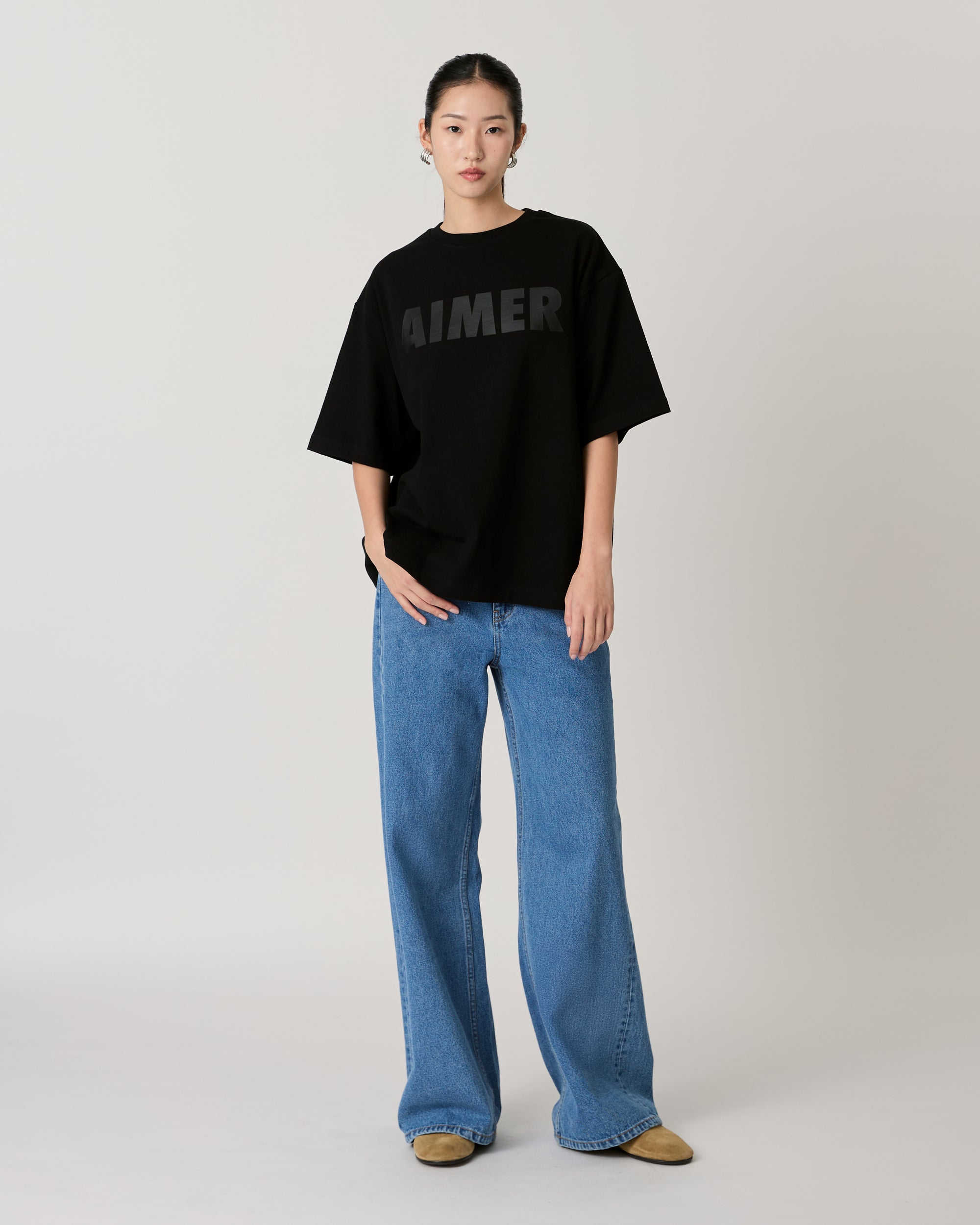 AIMER - Logo T-Shirt Tone on Tone in Black