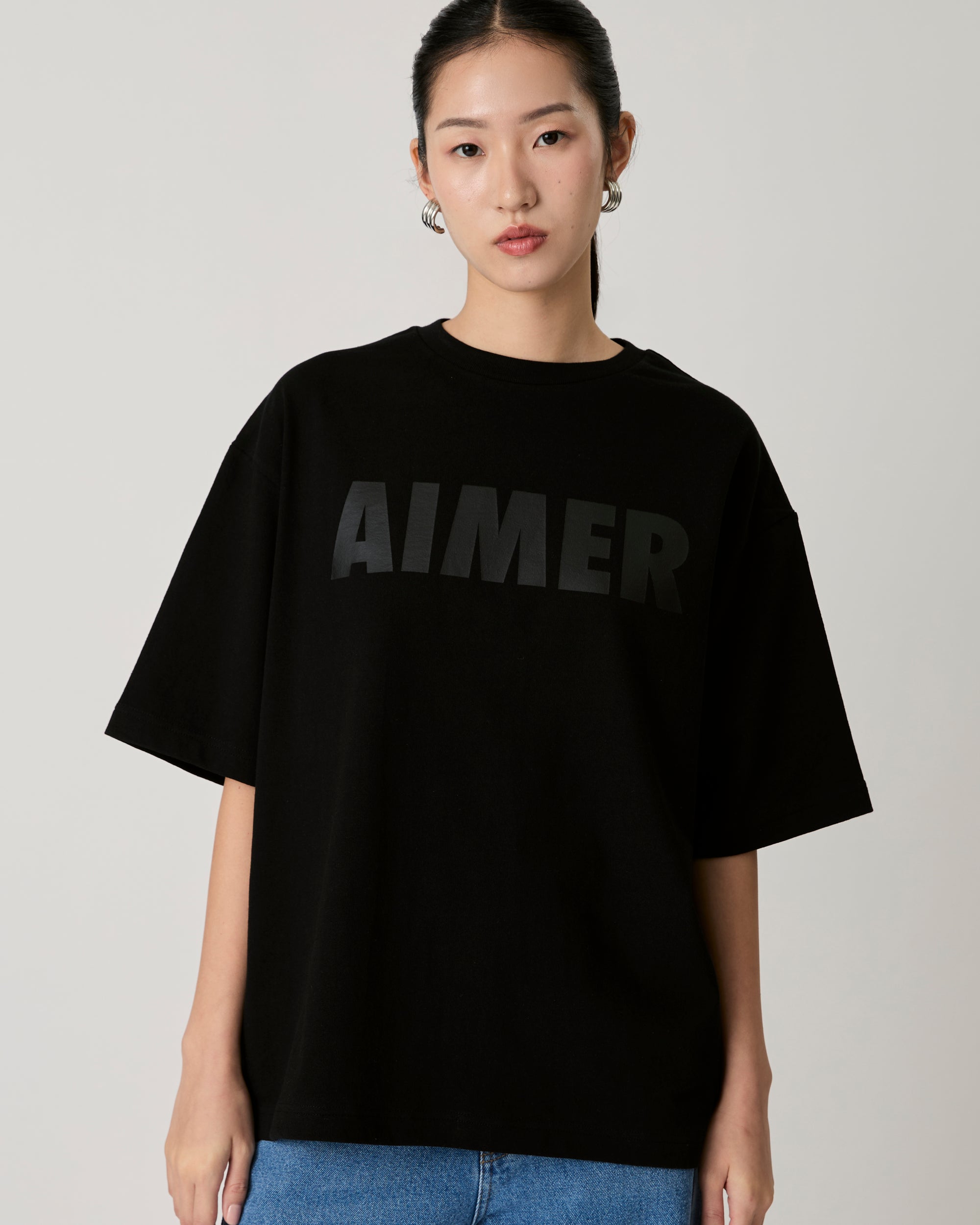 AIMER - Logo T-Shirt Tone on Tone in Black