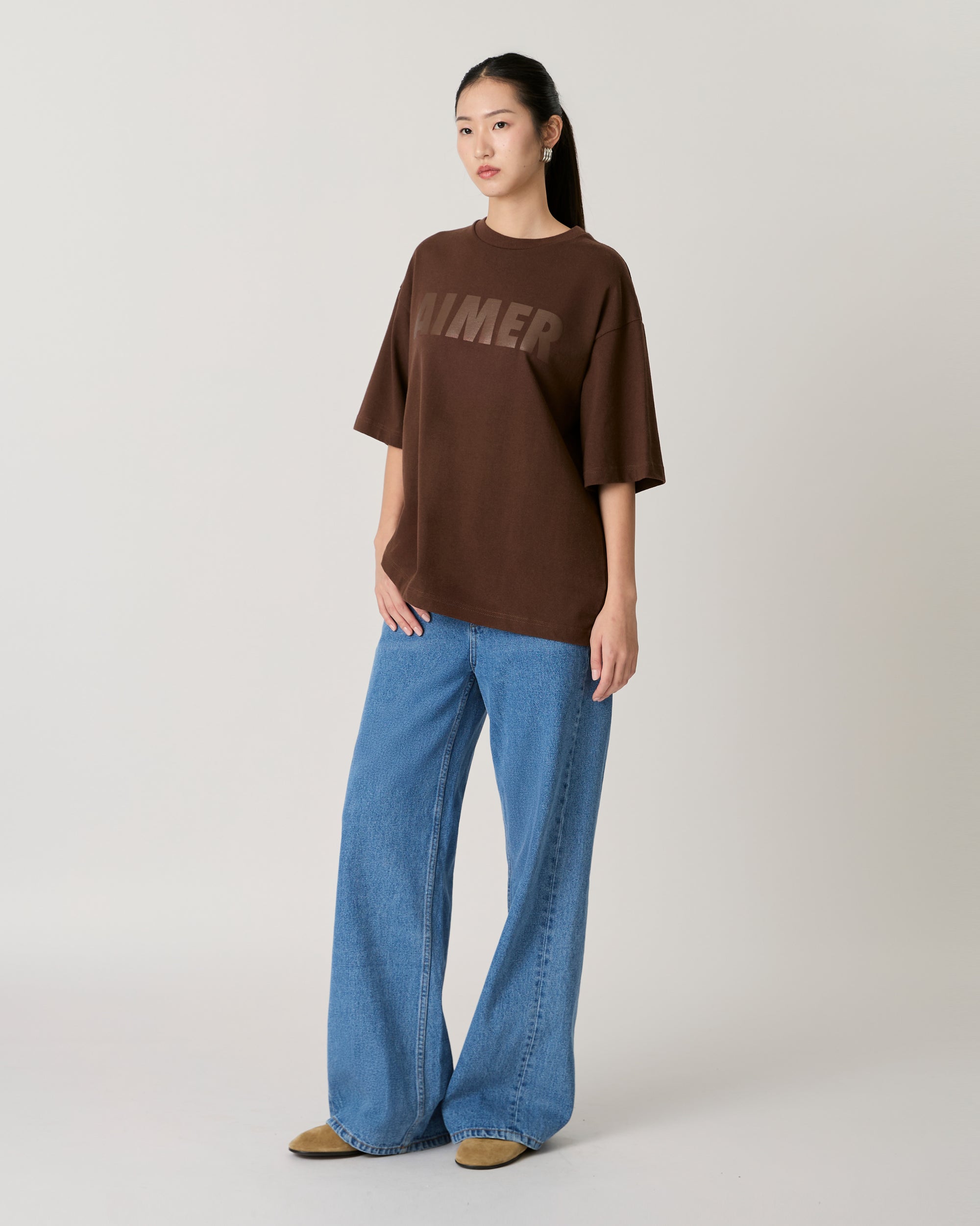 AIMER - Logo T-Shirt Tone on Tone in Dark Brown