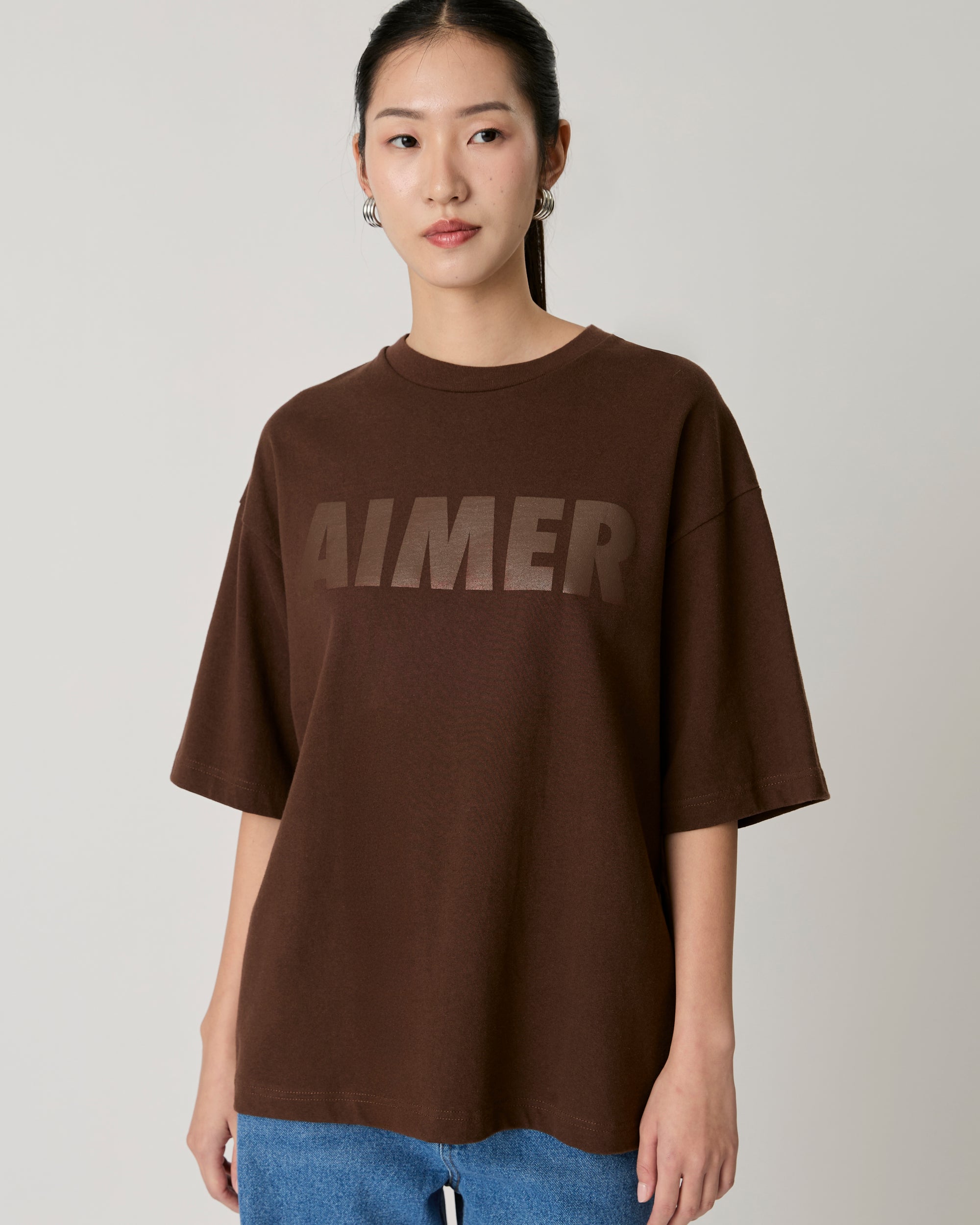 AIMER - Logo T-Shirt Tone on Tone in Dark Brown