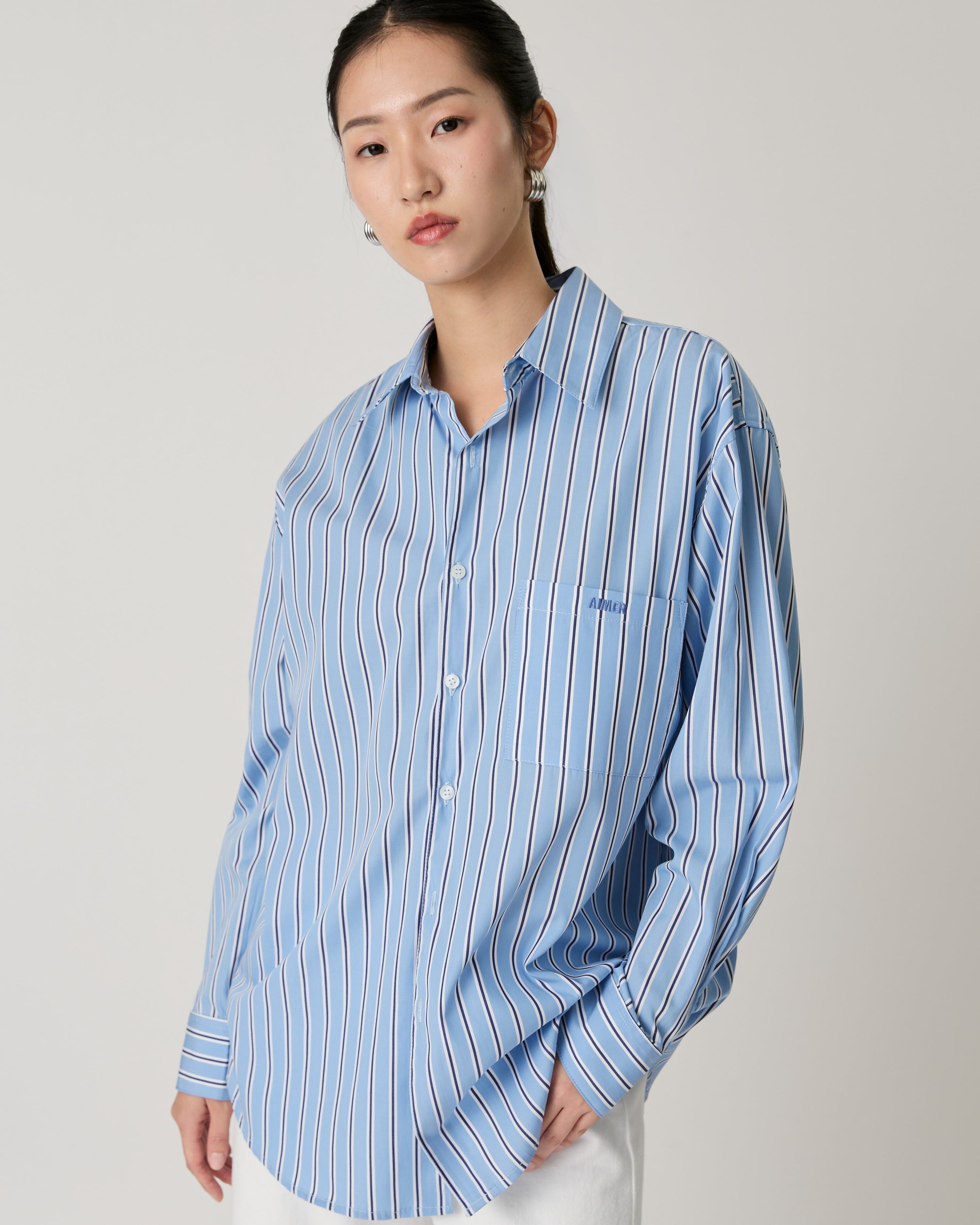 AIMER Core Essential - Oversized Shirt in Light Blue Navy Stripe Poplin