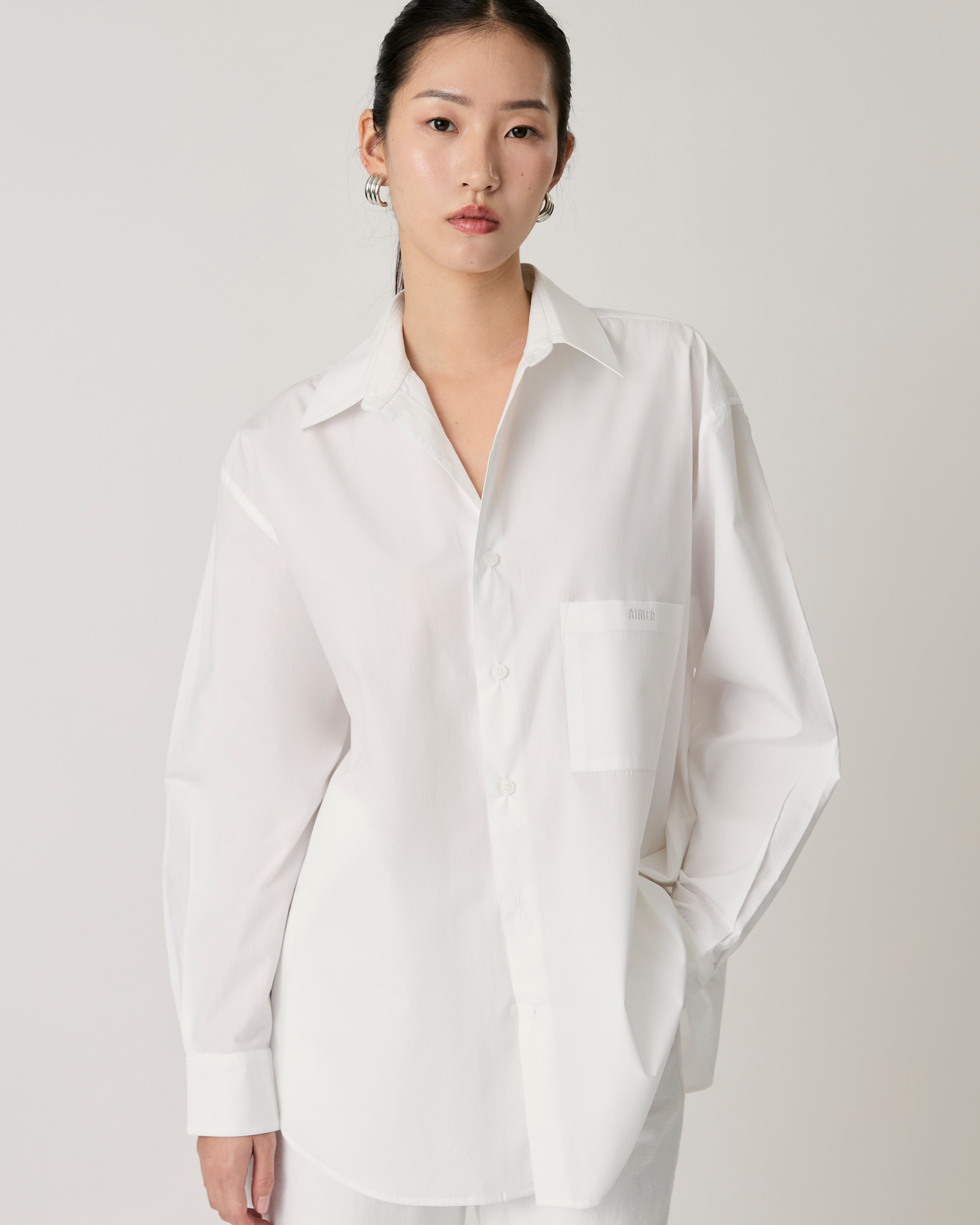 AIMER Core Essential - Oversized Shirt in White Poplin