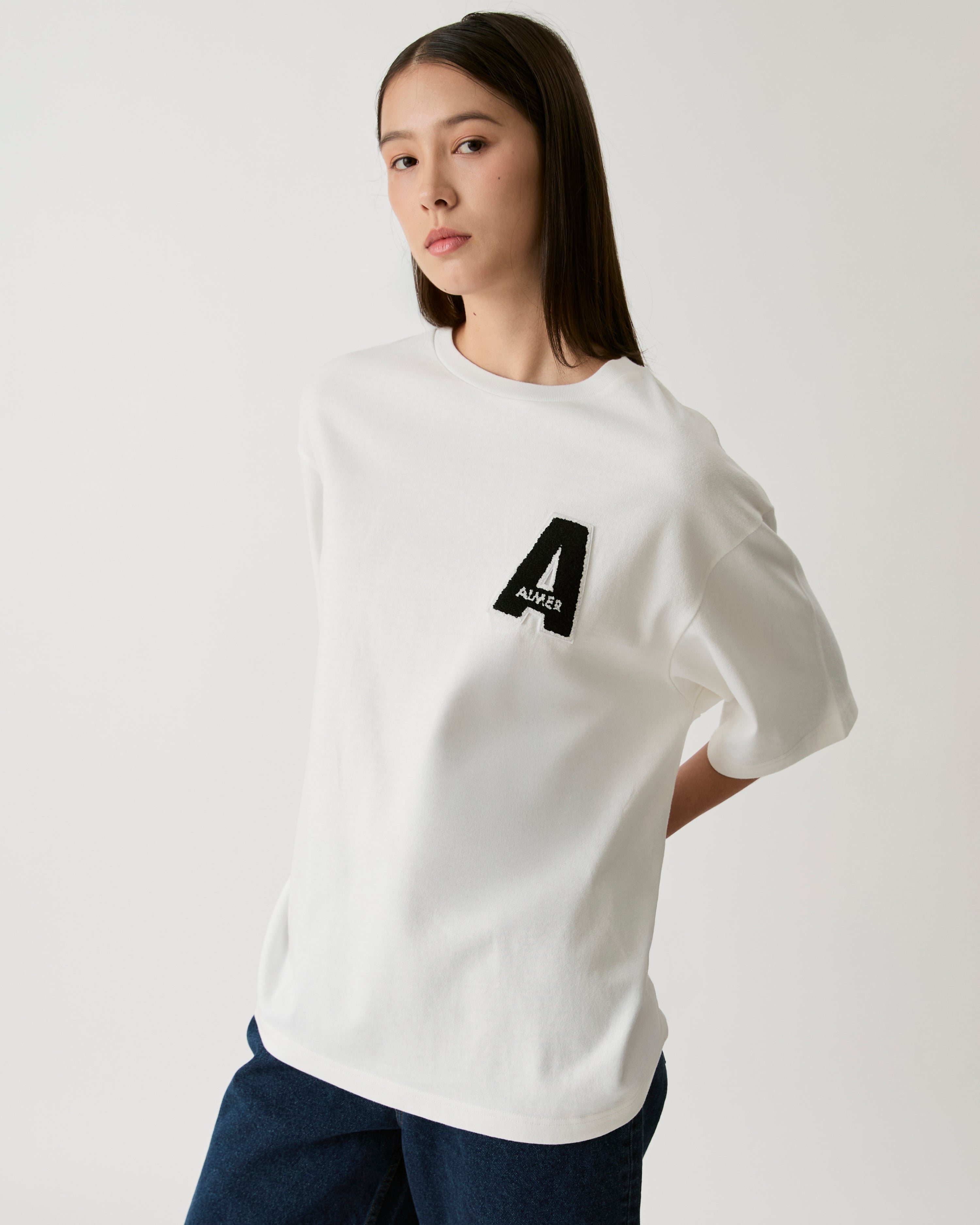 Knit Programme - AIMER Patch Logo Oversized T-Shirt in White