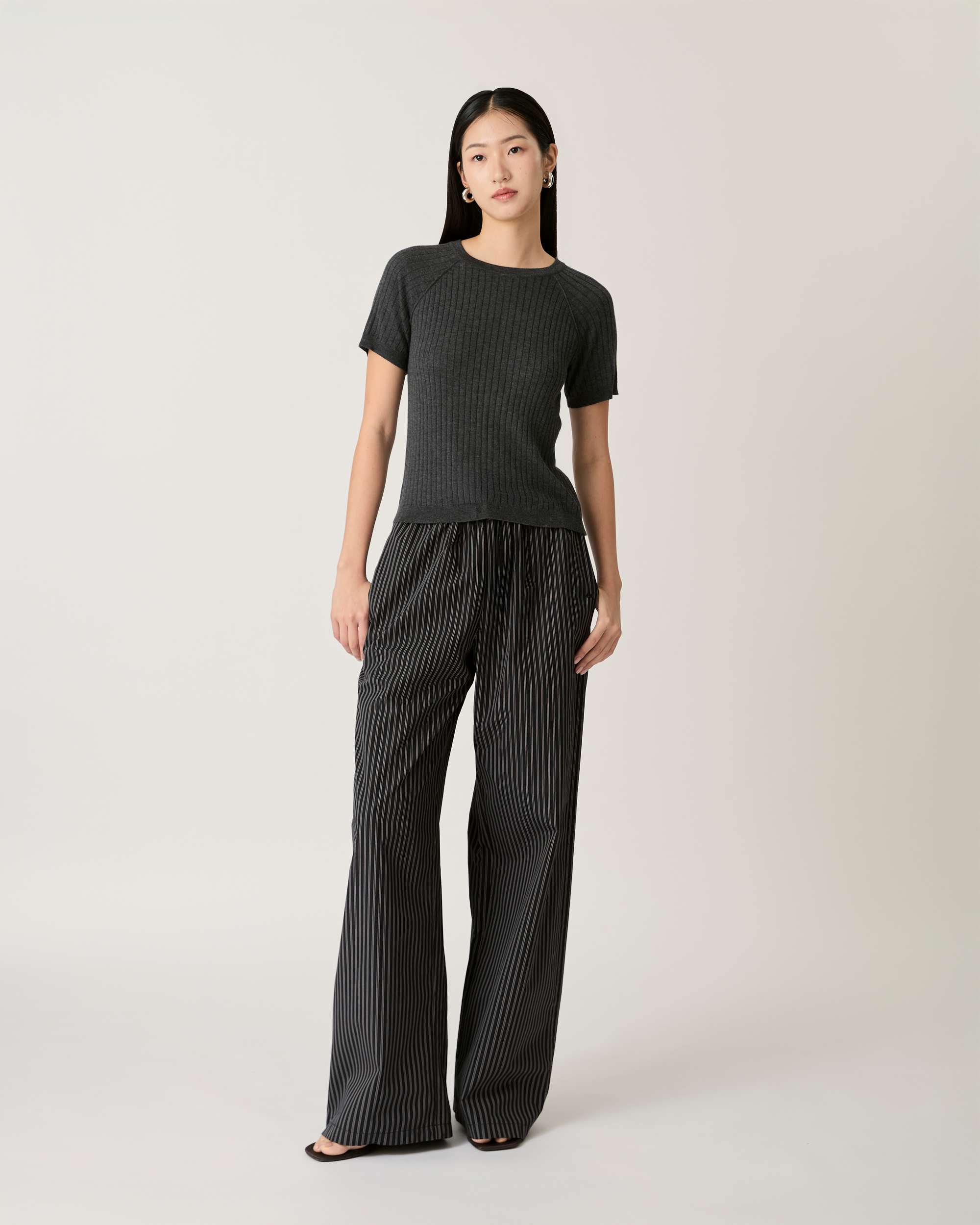 Knit Programme - Short Sleeve Knitted Sweater in Dark Grey