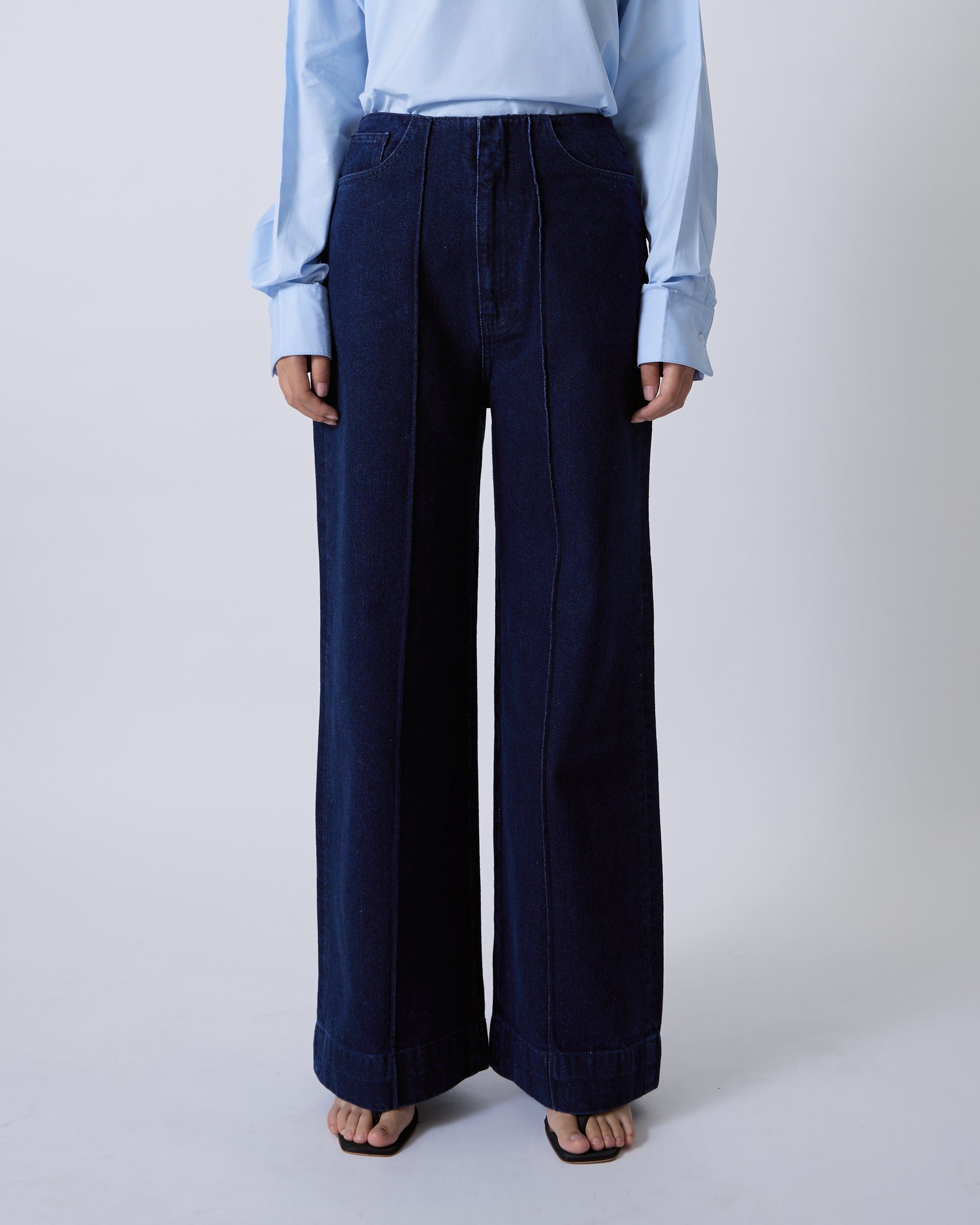 Jungle Urbaine - Tailored High Rise Wide Leg Jeans in Dark Denim