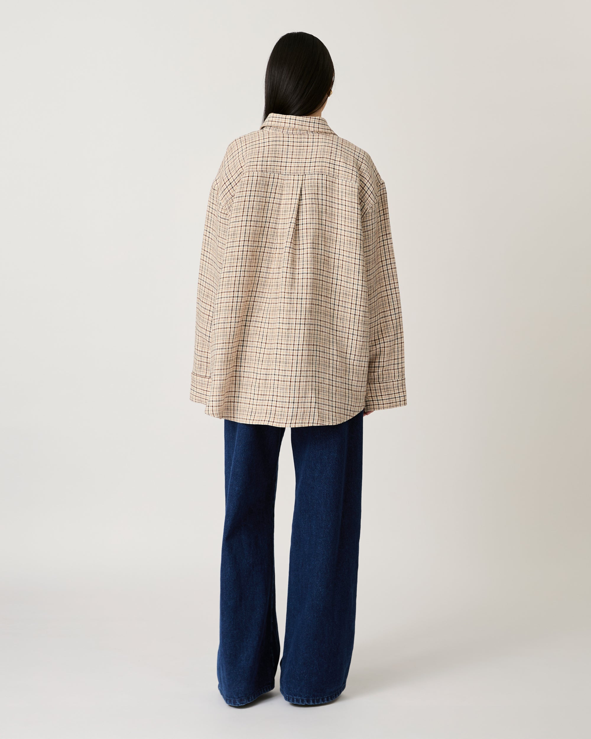Returns to Nature - Oversized Shirt in Beige Gingham