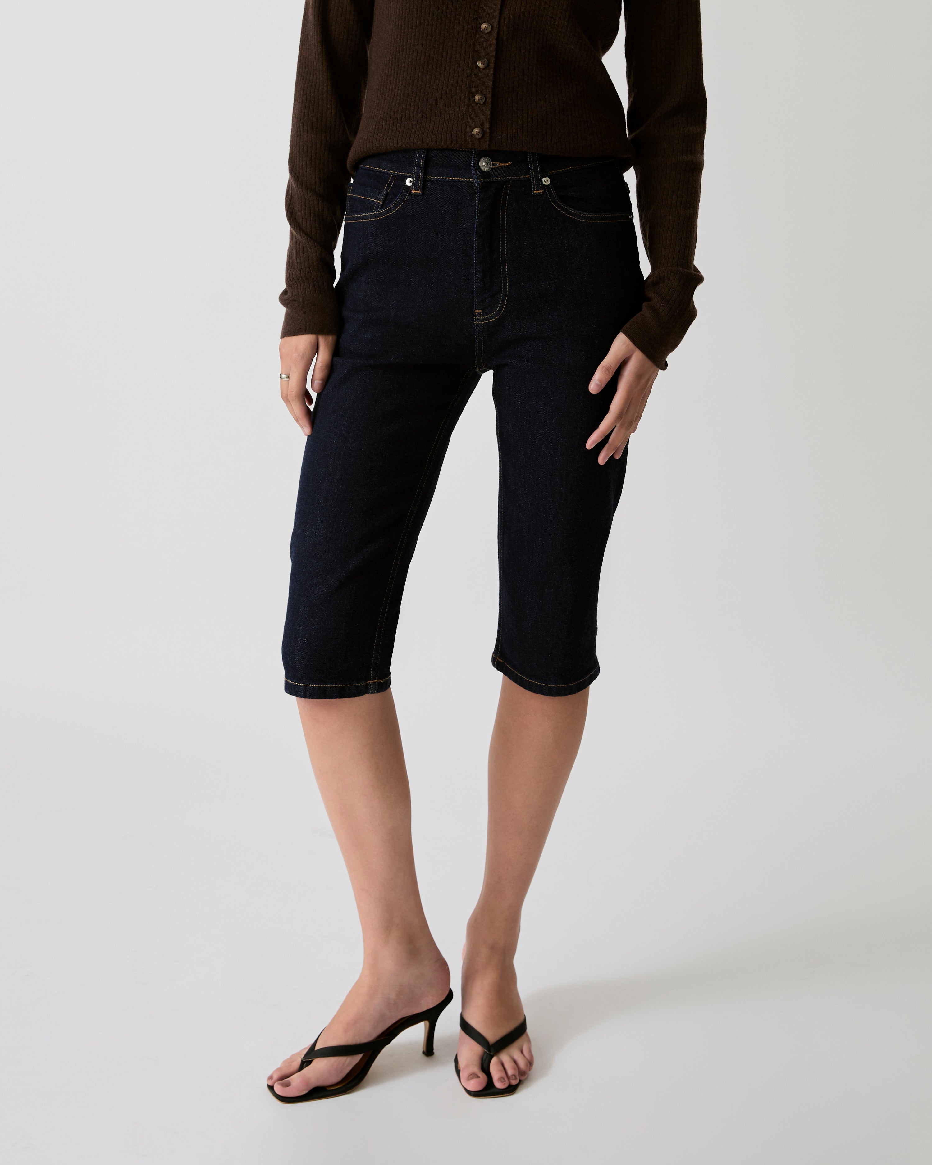 Knit Programme - Capri Jeans in Dark Denim